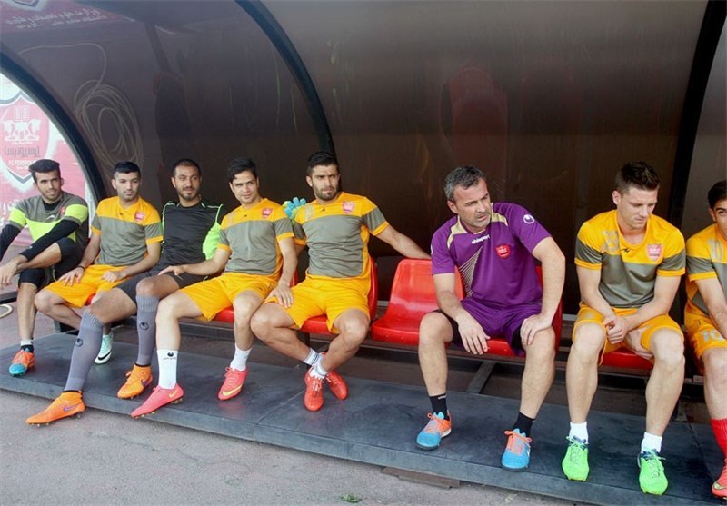 مسلمان امروز در هیئت فوتبال، فردا در ترکیه
