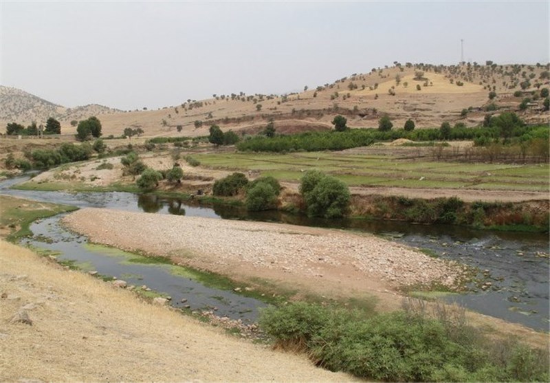 کشت محصولات تابستانه در مسیر رودخانه «کَشکان» لرستان ممنوع شد
