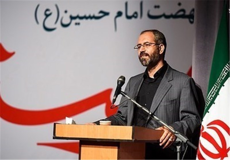مومنی شریف: انقلاب اسلامی به ملت ایران هویت جدید داد