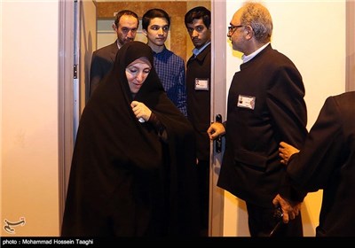 ورود مرضیه افخم و گروه مذاکره کننده هسته‌ای ایران به مشهد