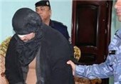 عکس/ دستگیری عضو ارشد داعش با لباس زنانه