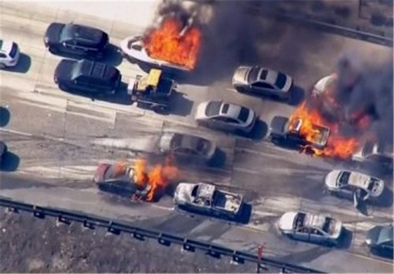 Motorists Flee as Wildfire Races across California Freeway