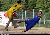 قهرمانان مسابقات هندبال ساحلی اصفهان مشخص شدند