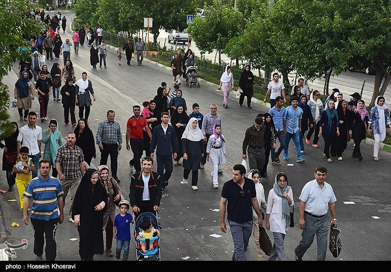 برگزاری پیاده‌روی خانوادگی در روز آزادسازی خرمشهر در آستانه‌اشرفیه
