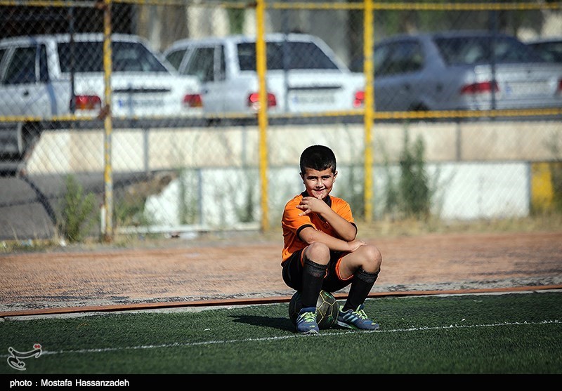 گزارش|سایه کرونا بر سر فوتبالی‌ها / حال و روز ناخوش مدارس فوتبال در کردستان