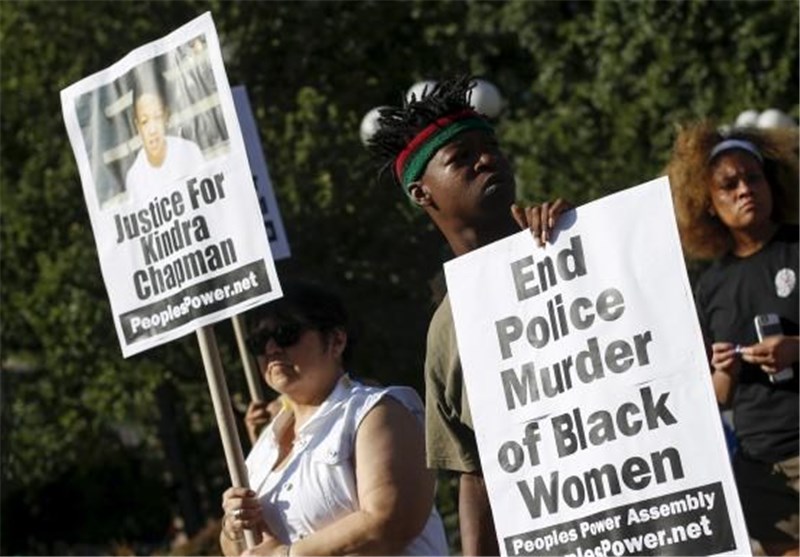Groups in Texas Hold Vigil, Protest in Death of Sandra Bland