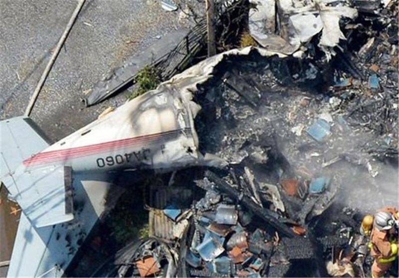 تصاویر سقوط هواپیما بر فراز توکیو