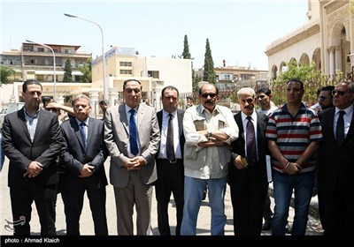 مراسم تشییع خبرنکار جنگ سوریه با حضور وزیر اطلاع رسانی سوریه ‎