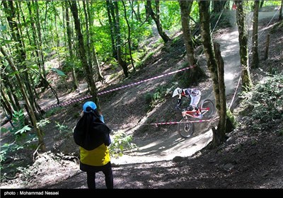 Downhill Biking League Held in Iran’s Gorgan