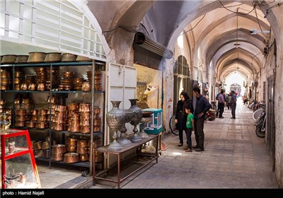 Tourists Visit Iranian Central City of Yazd