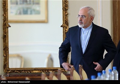 Iranian, Serbian Foreign Ministers Meet in Tehran