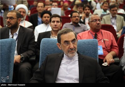 Hundreds of Muslim Doctors Attend Int’l Conference in Tehran