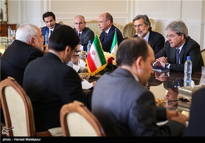 Iranian, Italian Foreign Ministers Hold Meeting in Tehran
