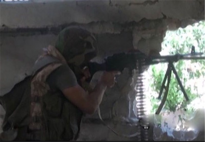 قوات الجیش السوری والمقاومة تسیطر على &quot;دوار الکورنیش&quot; فی الزبدانی وهلاک 30 إرهابیا بریف حمص
