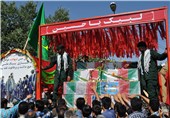 استقبال هزاران نفر از مردم اصفهان از مراسم تشییع پیکر 38 شهید غواص و خط‌شکن