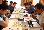 دوره کلاس مربیگری بین‌المللی شطرنج در لار برگزار می‌شود