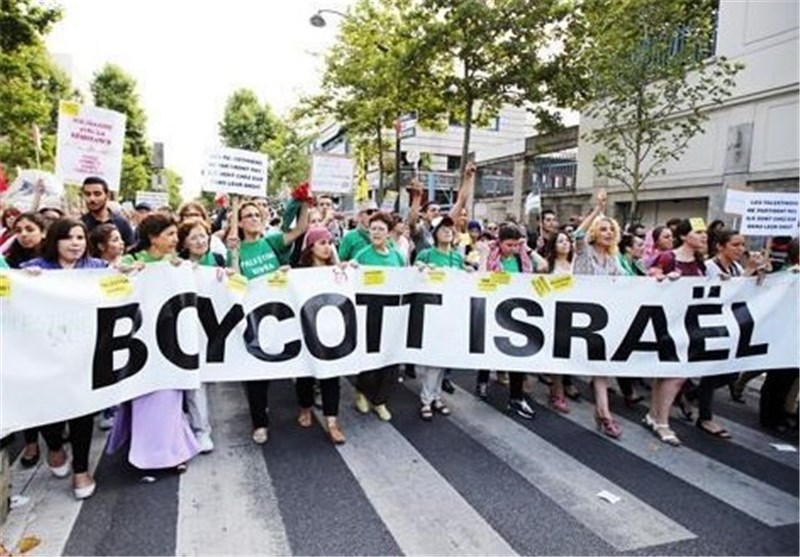 Paris Drafts in Police to Avert Anti-Israel Protests at &apos;Tel Aviv Beach&apos;