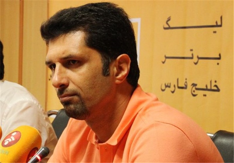 حسینی: لیگ دوی 100 متر نیست و نباید عجله کرد