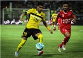 Iran Professional League: Sepahan Routs Persepolis