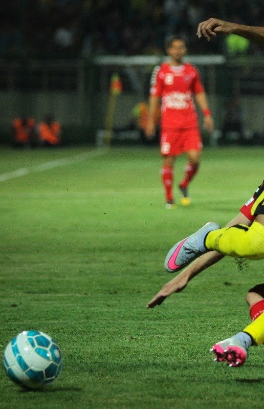 Iran Professional League: Sepahan Routs Persepolis - Sports news - Tasnim  News Agency