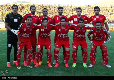 دیدار تیم های فوتبال سپاهان و پرسپولیس - اصفهان