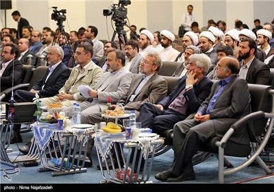 بازدید علی لاریجانی از نمایشگاه ایران خودرو - مشهد