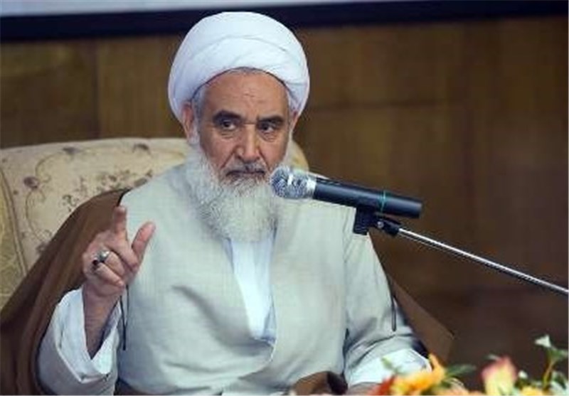 امام جمعه کرمانشاه: باید به جوانان برای مسئولیت‌پذیری و‌ مدیریت میدان بدهیم