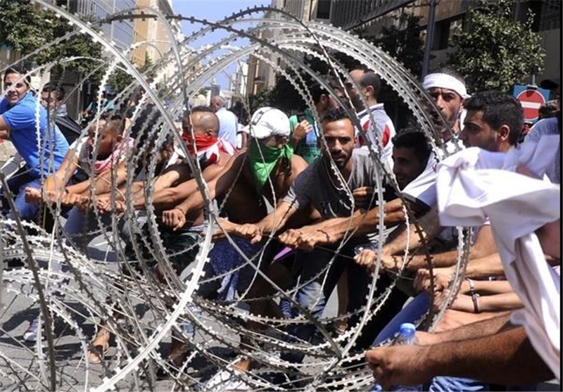 تشکیل نشست فوق‌العاده امنیتی؛ تظاهرات امروز در لبنان به تعویق افتاد