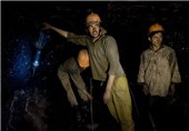 4 معدنچی گرفتار در معدن زغال سنگ نگین طبس نجات یافتند