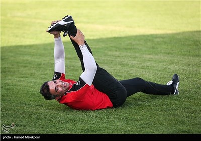 احمدرضا عابدزاده در تمرین تیم فوتبال ستارگان ایران