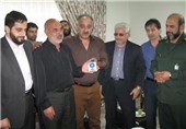 اهدای مدال جهانی قهرمان کشتی فرنگی‌کار به خانواده شهید نیاکی