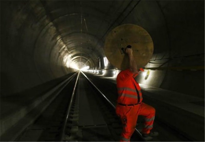 تصاویر احداث طولانی ترین تونل جهان در سوئیس