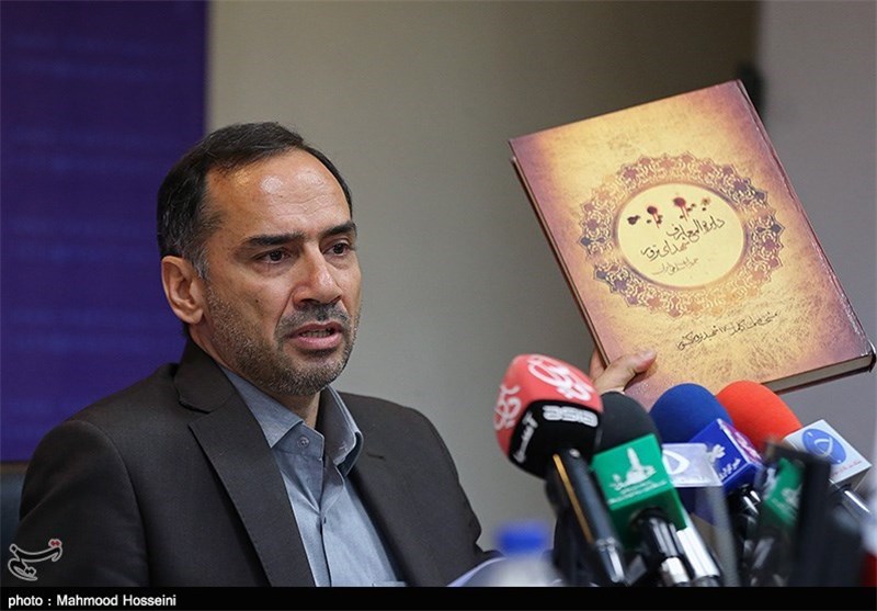 برپایی حلقه‌های معارف حسینی ویژه زائران غیرایرانی حرم رضوی