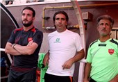 رهبری‌فرد: آقای پروین! چرا همیشه باید تو مبلغ قرار‌داد‌ها را مشخص کنی؟!/ فرشاد پیوس و پنجعلی باید یک میلیون بگیرند لیدرت هم همین مبلغ؟