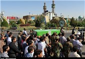 پیکر پاک شهید مدافع حرم&quot;علیرضا قنواتی&quot; در فردیس تشییع شد
