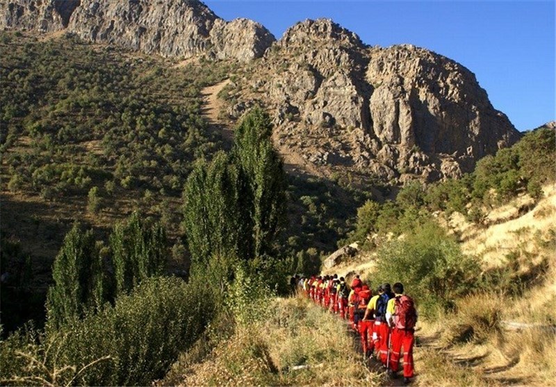 مانور توان‌افزایی تیم‌های واکنش سریع هلال احمر خوزستان برگزار شد