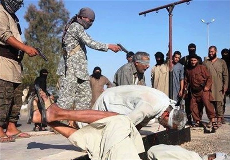 اعدام فرمانده پلیس داعش در رقه+عکس