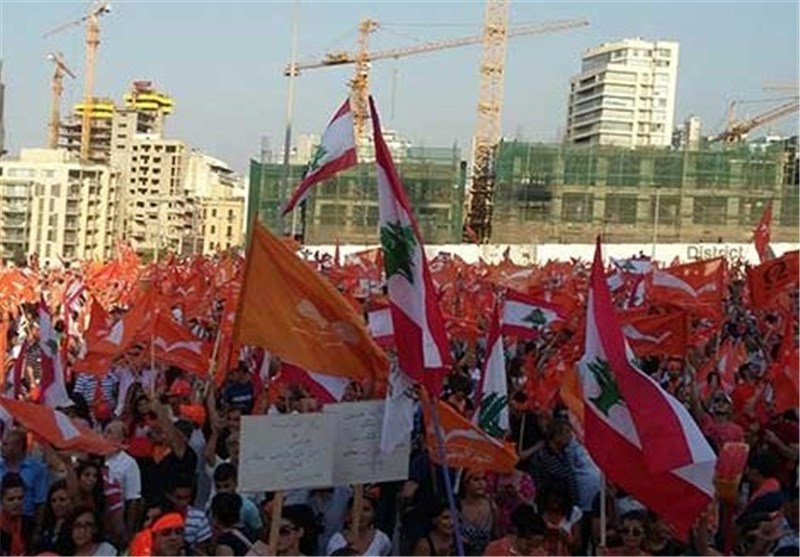 تظاهرات معترضان در مرکز بیروت؛ عون: این تظاهرات سرآغاز اصلاحات است