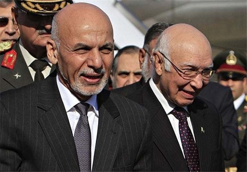 دیدار غنی و عزیز نتوانست یخ روابط کابل - اسلام‌آباد را باز کند