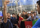 شور ملی مهاجرین افغانستانی‌ این‌بار در فرودگاه امام خمینی(ره) تهران+عکس