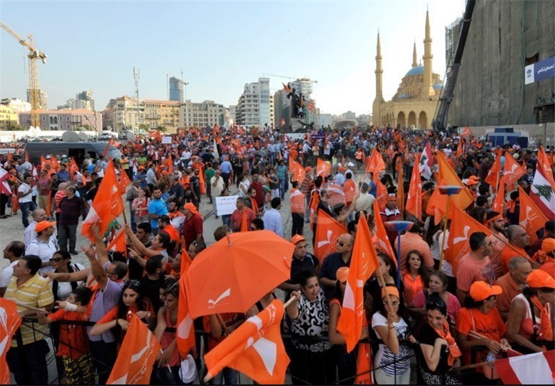 تظاهرات گسترده حامیان عون در لبنان