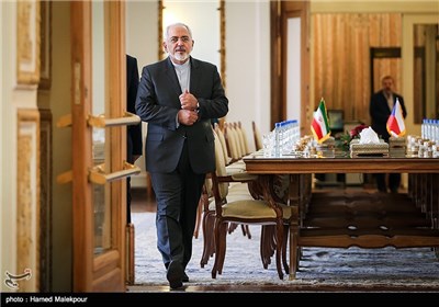 Photos: Iran’s FM Zarif Meets Czech Counterpart in Tehran