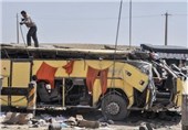 واژگونی اتوبوس مسافربری در محور شیراز- کرمان یک کشته و 21 زخمی بر جای گذاشت