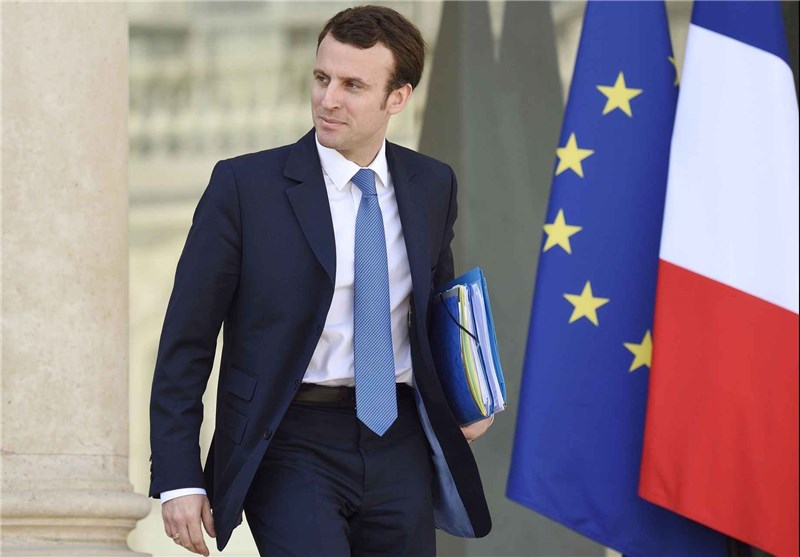 حمایت بیشتر مردم فرانسه از نامزدی ماکرون در انتخابات ریاست جمهوری نسبت به اولاند