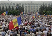 20,000 Protest against Moldova&apos;s Pro-European Government