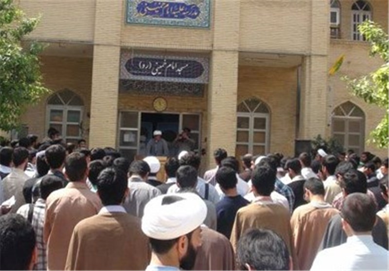 سال تحصیلی مدارس علمیه استان بوشهر آغاز شد