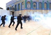 Israeli Forces Attack Palestinian Worshipers at Al-Aqsa Mosque