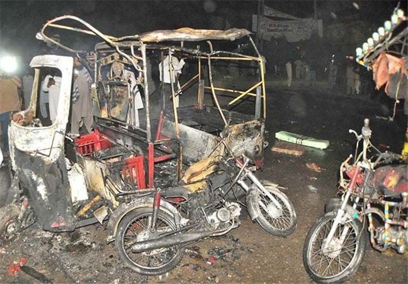حمله تروریستی در «مولتان» پاکستان 11 کشته و 80 زخمی برجا گذاشت + تصاویر