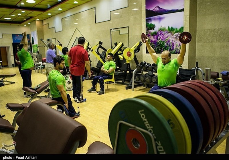 دلجوان: ملی‌پوشان وزنه‌برداری معلولان با برنامه‌ای مــدون برای پارالمپیک آماده می‌شوند