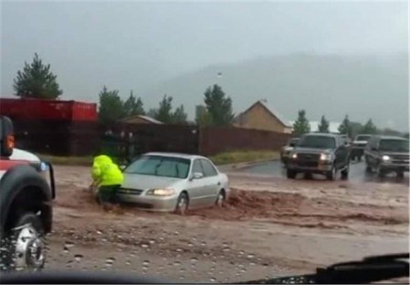8 Dead, 5 Missing as Flash Flood Washes Away Vehicles at Utah-Arizona Border